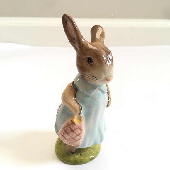Beatrix Potter Royal Albert Mrs Flopsy Bunny, Original Box, 1989 Vintage - Picture 8 of 9
